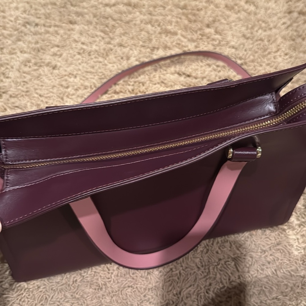 Handbag - Picture 2 of 6
